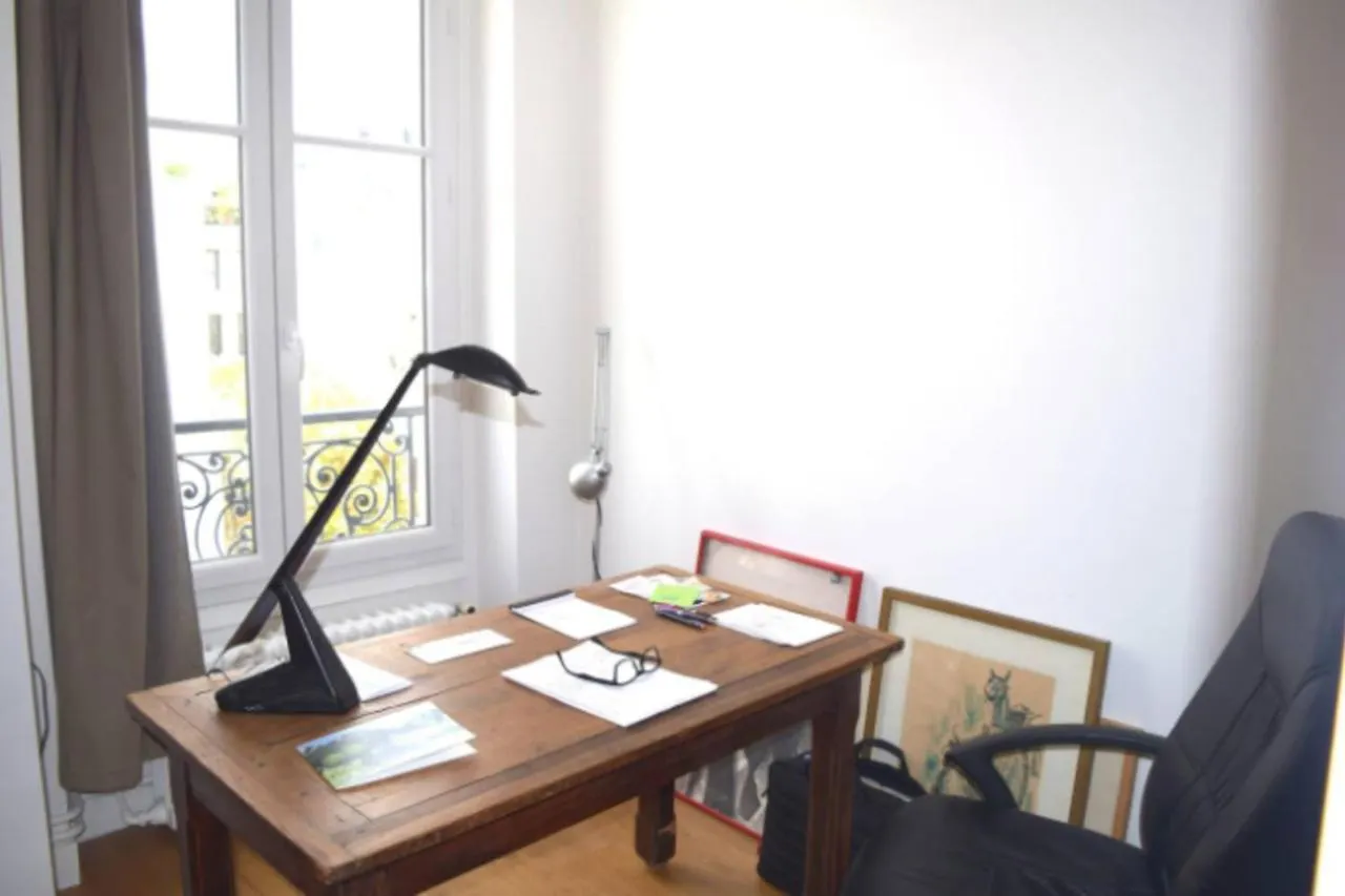 Sumptuousness Apartment Near Saint Germain Париж 0*,  Франция